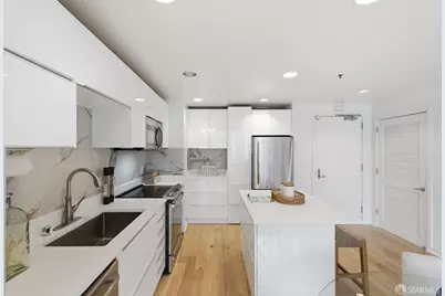 250 King Street #722, San Francisco, CA 94107 - Photo 9