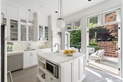 2023 Pacific Avenue, San Francisco, CA 94109 - Photo 13
