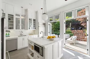 2023 Pacific Ave, San Francisco, CA 94109 - Photo 13