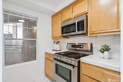 240 Caldecott Lane #207, Oakland, CA 94618 - Photo 11