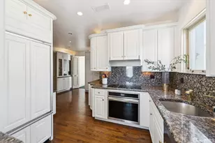1250 Jones St, San Francisco, CA 94109 - Photo 13