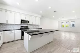 8605 Seawind Wy, Newark, CA 94560 - Photo 15