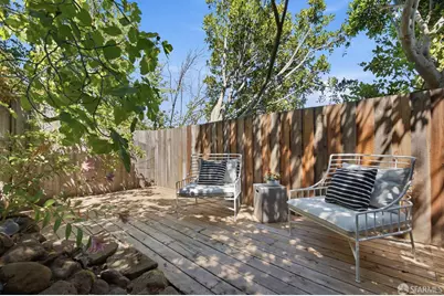 369 Mullen Avenue, San Francisco, CA 94110 - Photo 27