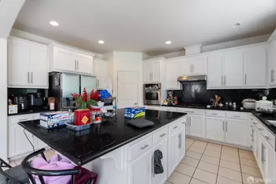 237 Tanglewood Drive, Richmond, CA 94806 - Photo 11