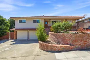 1138 Overlook Ave, Hayward, CA 94542 - Photo 1