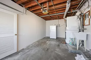1135 Naples St, San Francisco, CA 94112 - Photo 41