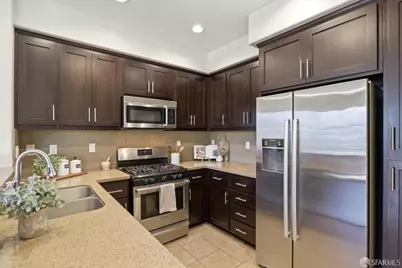 580 Messina Gardens Lane, San Jose, CA 95133 - Photo 11