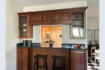 1427 Floribunda Avenue #307, Burlingame, CA 94010 - Photo 17