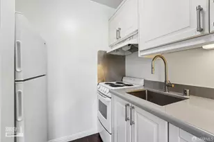 4 Captain Dr, Emeryville, CA 94608 - Photo 5