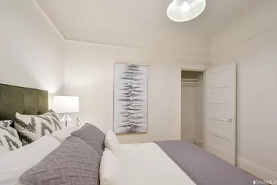 1318 Vallejo Street, San Francisco, CA 94109 - Photo 13
