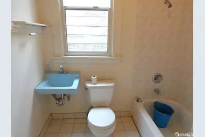 1322 Vallejo Street, San Francisco, CA 94109 - Photo 5