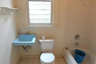 1322 Vallejo St, San Francisco, CA 94109 - Photo 5