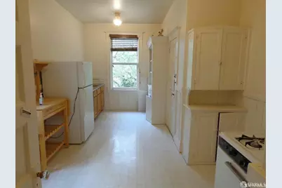 1322 Vallejo Street, San Francisco, CA 94109 - Photo 9