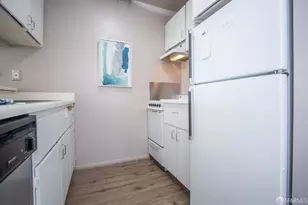 135 Red Rock Way, San Francisco, CA 94131 - Photo 21