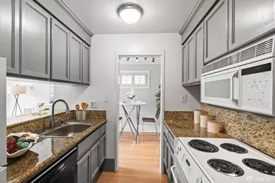 1818 Broadway Street #201, San Francisco, CA 94109 - Photo 11