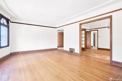 1055 Cayuga Avenue, San Francisco, CA 94112 - Photo 3