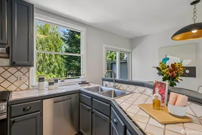 907 Minnesota Street, San Francisco, CA 94107 - Photo 13