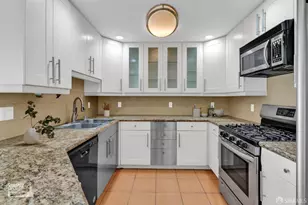 1075-1079 Texas St, San Francisco, CA 94107 - Photo 9