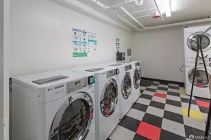 1650 Jackson St, San Francisco, CA 94109 - Photo 17