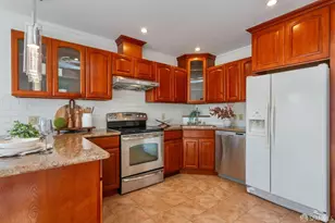 327 Allison St, San Francisco, CA 94112 - Photo 17