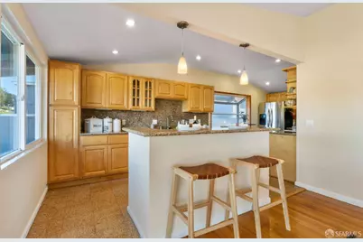 2465 Erin Place, South San Francisco, CA 94080 - Photo 33