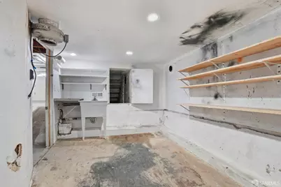 132 Lapham Way, San Francisco, CA 94112 - Photo 35