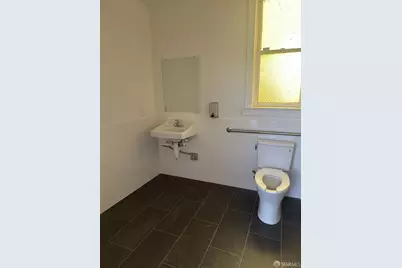 303 Valencia Street, San Francisco, CA 94103 - Photo 9