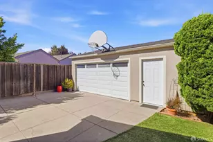 828 Laurel Ave, Burlingame, CA 94010 - Photo 33