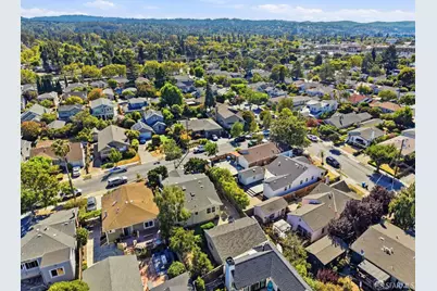 828 Laurel Avenue, Burlingame, CA 94010 - Photo 55