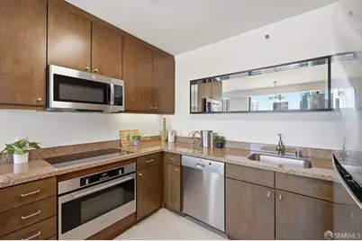199 New Montgomery Street #1401, San Francisco, CA 94105 - Photo 17