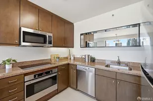 199 New Montgomery St, San Francisco, CA 94105 - Photo 17