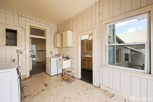 300 Burrows St, San Francisco, CA 94134 - Photo 15