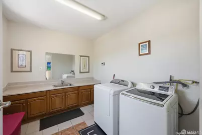 27786 Ross Place, Hayward, CA 94544 - Photo 17