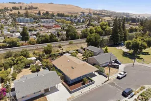27786 Ross Pl, Hayward, CA 94544 - Photo 45