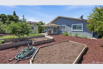 27786 Ross Place, Hayward, CA 94544 - Photo 35