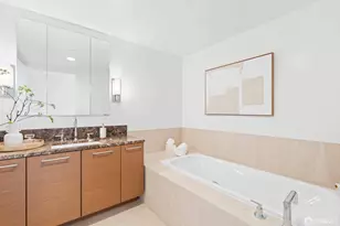 301 Mission St, San Francisco, CA 94105 - Photo 25