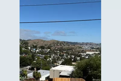 788 Humboldt Road, Brisbane, CA 94005 - Photo 1