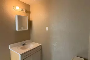 672 61st St, Oakland, CA 94609 - Photo 27