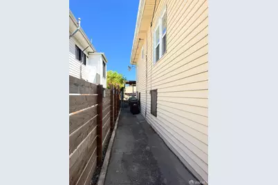 672 61st Street, Oakland, CA 94609 - Photo 3