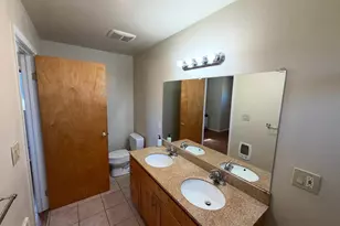 672 61st St, Oakland, CA 94609 - Photo 19