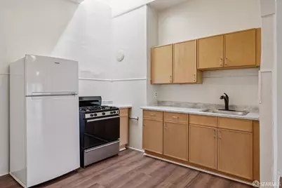 25 Farallones Street, San Francisco, CA 94112 - Photo 7