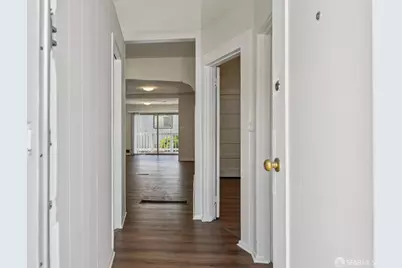 25 Farallones Street, San Francisco, CA 94112 - Photo 5