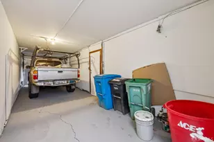 25 Farallones St, San Francisco, CA 94112 - Photo 29