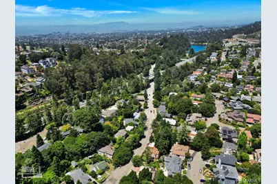 6830 Broadway Terrace, Oakland, CA 94611 - Photo 11