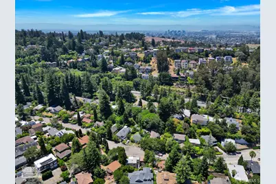 6830 Broadway Terrace, Oakland, CA 94611 - Photo 9