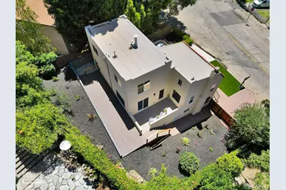 6830 Broadway Terrace, Oakland, CA 94611 - Photo 13