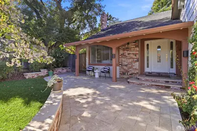 8 Bennington Court, San Mateo, CA 94402 - Photo 5