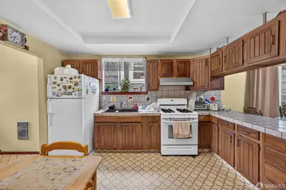 358 London Street, San Francisco, CA 94112 - Photo 13