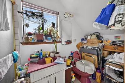 358 London Street, San Francisco, CA 94112 - Photo 27