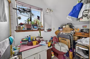 358 London St, San Francisco, CA 94112 - Photo 27